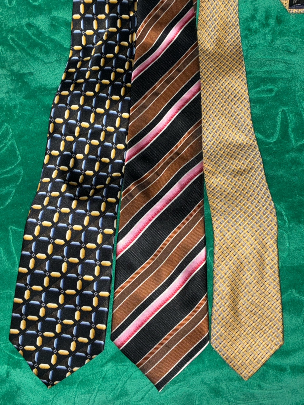 Lot of 3 business neck ties 2 silk Perry Ellis navigare Covington